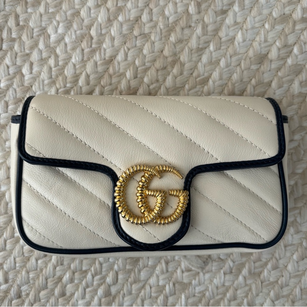 GUCCI Mini Marmont